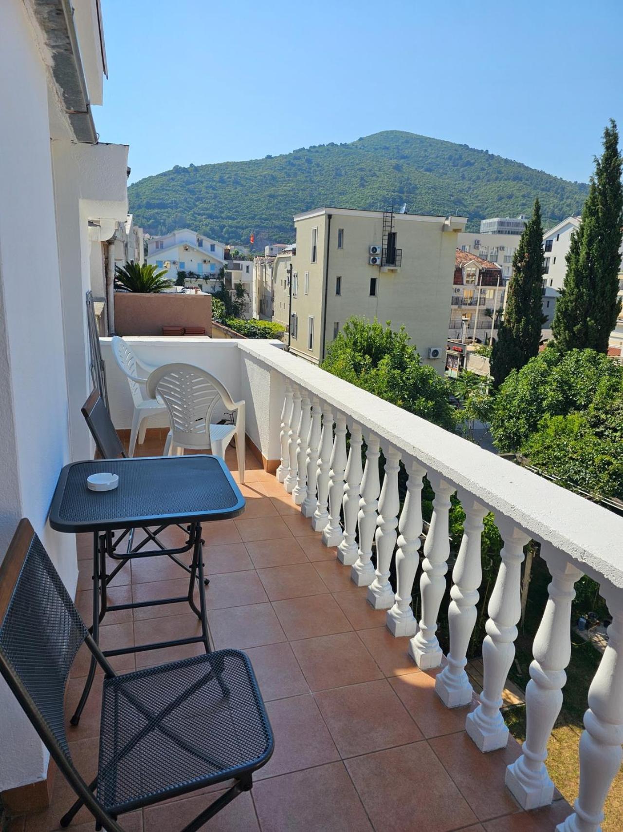 Charming Flat - Balcony With Mountain View, Near *